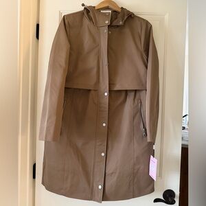Women’s Avec Les Filles Fawn Trench Coat-NEW WITH TAGS
